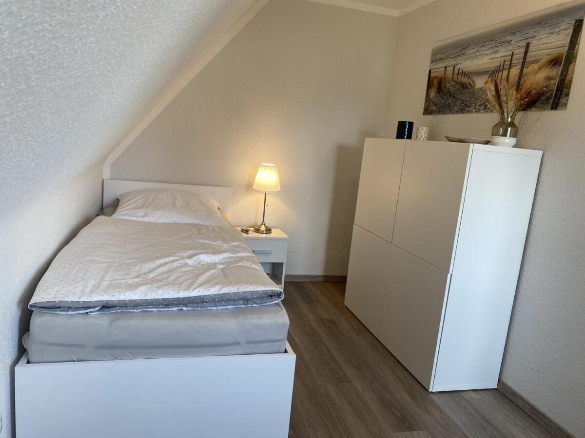 Ankerplatz10 Apartment Varel Bagian luar foto